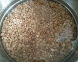 Foto langkah ke 1 dari resep Brown lentils (dhaal).