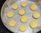 A picture of step 5 of Eggless Butter Cookies.