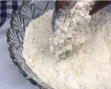A picture of step 3 of Doughnut.