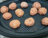 Foto del paso 4 de la receta Albóndigas al Varoma con salsa española (Thermomix)