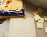 A picture of step 1 of Babon bread cheese mini. เบคอนพันขนมปังชีส.