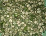 Masala bhindi with chapati recipe step 1 photo