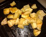 Foto del paso 6 de la receta: Patas de Pollo al Verdeo con Mostaza y papas en cubos
