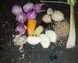 Foto langkah ke 2 dari resep Opor Ayam wortel Enak dan Simple.