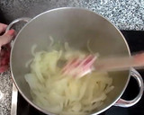 Foto del paso 4 de la receta: Sopa de cebolla