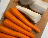Foto del paso 1 de la receta: Cocido de pollo y verduras con pelota en olla express