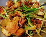 Hình bước làm 2 của món Gà chọi hầm sả