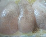 A picture of step 3 of [American Style] Garlic Butter Roasted Chicken Breast.