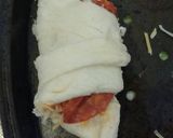 A picture of step 2 of Pizza croissant!!.