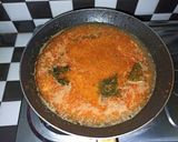 Foto langkah ke 4 dari resep Ayam Suwir Pedas Manis 🔥.