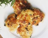 Hình bước làm 4 của món Chả gà nhồi mộc nhỉ carrotGà viên chiên