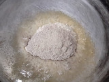 રાગી હલવા (Ragi Halwa Recipe In Gujarati)