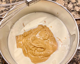 Foto del paso 3 de la receta: Tarta de queso cremosa con turrón de jijona