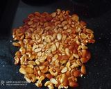 ડ્રાયફ્રુટ ચીકી (Dryfruit Chikki Recipe In Gujarati) રેસીપી સ્ટેપ3ફોટો