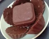 A picture of step 6 of Roasted almonds chocolates.