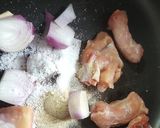 A picture of step 1 of Chicken Corn Soup !.