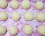 Foto langkah ke 4 dari resep Donat Kentang.