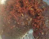 A picture of step 5 of Jaggery-Carrots Jarda.