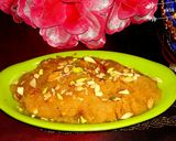 इंस्टेंट मूंग दाल का हलवा(Instant Moong Dal Ka Halwa recipe in Hindi) रेसिपी चरण 15 फोटो