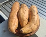 Foto langkah ke 1 dari resep Ubi Panggang Cilembu (teksturnya lembut, dan manisnya alami kayak madu).