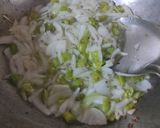 आंबट दहीबेसन (Dahi Besan Recipe In Marathi) रेसिपी स्टेप 3 फोटो 