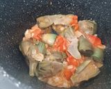 Foto del paso 1 de la receta: Alcachofas con jamón en salsa