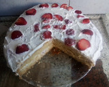 Foto del paso 8 de la receta: Torta de frutillas y crema🍓