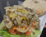Foto del paso 9 de la receta: Sándwich con muchos vegetales y pollo🥙🥯🧅🍆🍗🥪