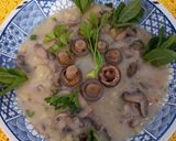 Tejszínes gomba krémleves recept fázis 10 fotója