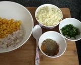 A picture of step 1 of Vegetable crostini.