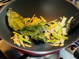 Sop Dada Ayam Sueger Polll