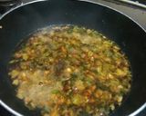 A picture of step 3 of Manchow soup.