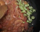 A picture of step 3 of Piyaz tamatar ki chutney 🤤🤤🤤.
