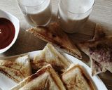 A picture of step 4 of Onion sandwiches.