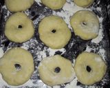 Foto langkah ke 3 dari resep Donat Enak.