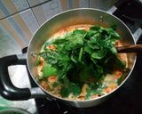 Foto langkah ke 2 dari resep Gulai pakis dg lontong.
