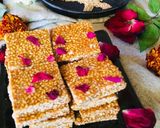 તલની ચીકી (Til Chiki Recipe In Gujarati) રેસીપી સ્ટેપ4ફોટો