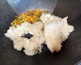 A picture of step 3 of Classic Chinese Shrimp Fried Rice.