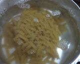 Foto del paso 2 de la receta: Fideos en crema con jamón y nuez