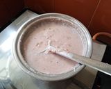 A picture of step 5 of Red Chivda kheer.