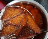 A picture of step 4 of Shahi toast.
