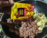 Foto langkah ke 4 dari resep Nasi Goreng Kecap ala Rumahan.