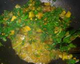 A picture of step 9 of Brinjal aur Palak saag.