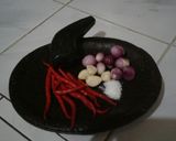 Foto langkah ke 1 dari resep Udang pete balado.