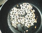 A picture of step 2 of Half moon chicken samosa.