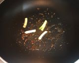 豬肉什錦蛋炒麵的食譜步驟2照片