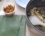 Foto langkah ke 9 dari resep Nasi Bakar Isi Ikan Tongkol Suwir.