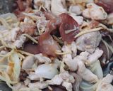 รูปขั้นตอนการทำที่ 2 ของ ผัดขิงใส่ไก่
