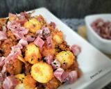 Foto del paso 5 de la receta: Patatas ahumadas con jamón en salsa de tomate picantona