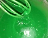 A picture of step 4 of Green Velvet Cupcakes.